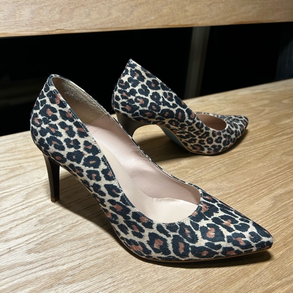 Leopard Heels - Picture 2 of 6